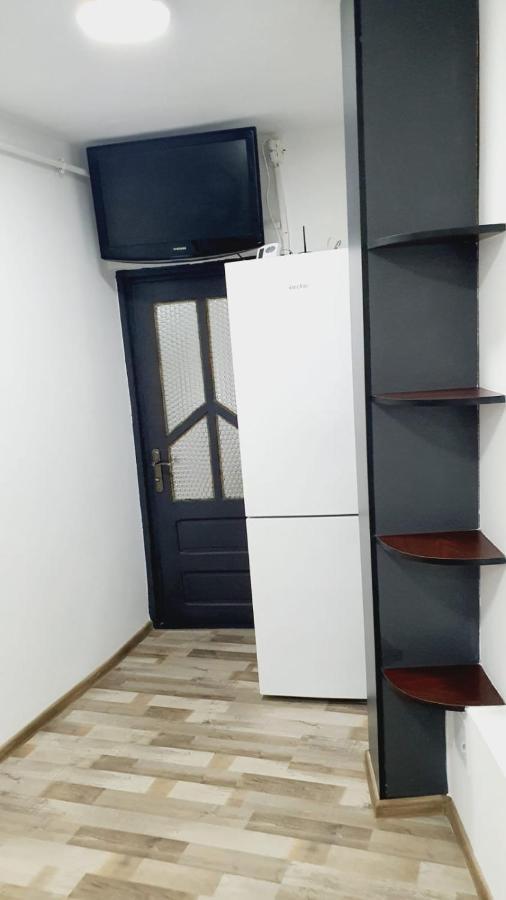Apartament Radoi Apartment Drobeta Turnu Severin Exterior photo